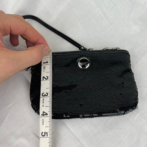 Cute Black sequin Coach Wristlet Mini Purse With Silver Hardware - Picture 4 of 6